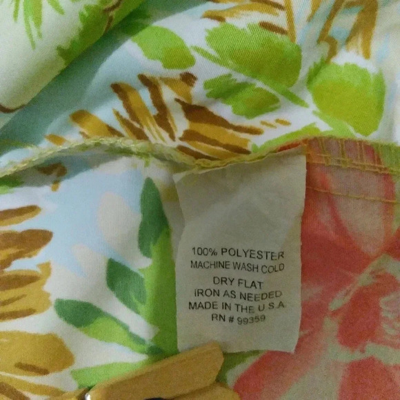 Charlotte Russe mini skirt-large like new - Picture 7 of 7